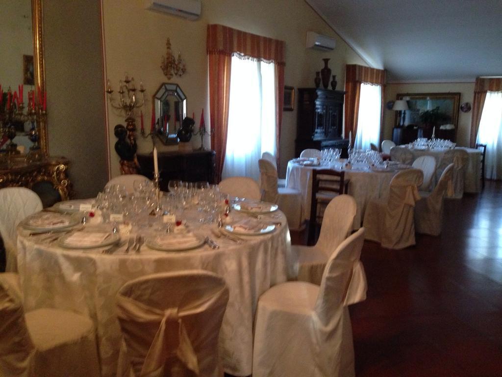 Castello D'Abruzzo Hotel Ripa Teatina Esterno foto