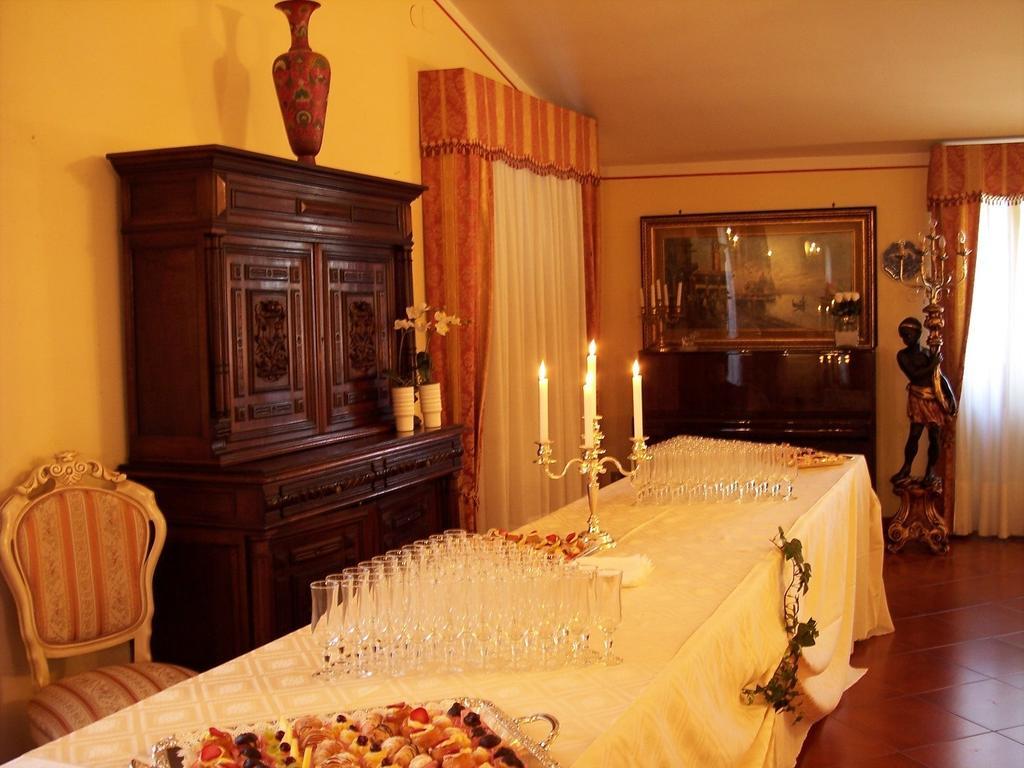 Castello D'Abruzzo Hotel Ripa Teatina Esterno foto